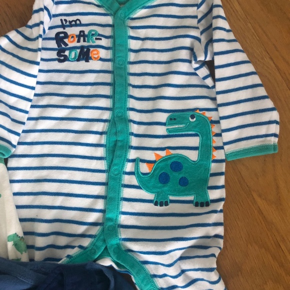 Baby boys onesies, sleepers, overalls and hats bundle -dinosaur,shark - Picture 2 of 5